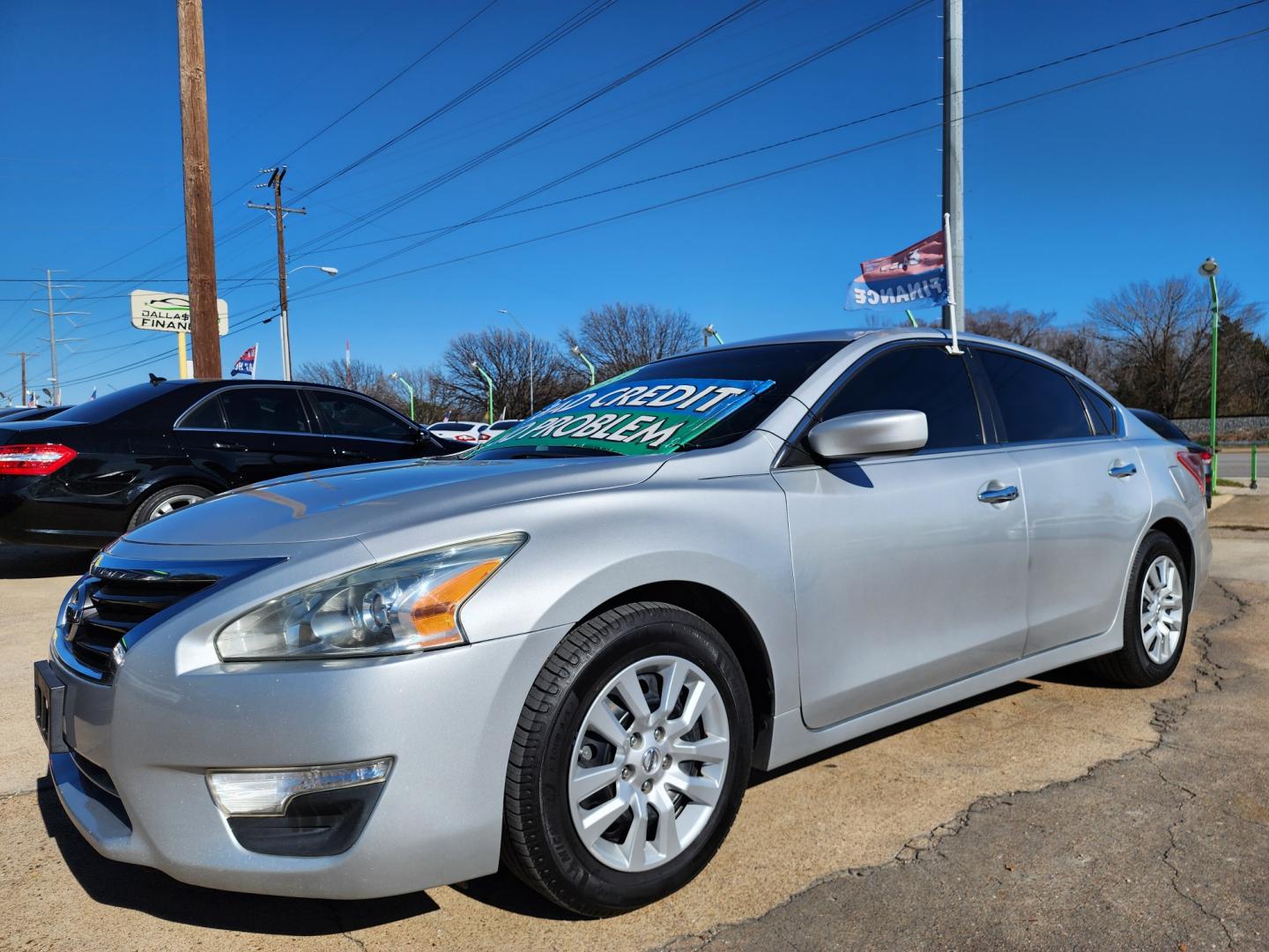 2013 GRAY Nissan Altima 2.5 S (1N4AL3AP2DN) with an 2.5L L4 DOHC 16V engine, AUTO transmission, located at 2660 S.Garland Avenue, Garland, TX, 75041, (469) 298-3118, 32.885551, -96.655602 - Welcome to DallasAutos4Less, one of the Premier BUY HERE PAY HERE Dealers in the North Dallas Area. We specialize in financing to people with NO CREDIT or BAD CREDIT. We need proof of income, proof of residence, and a ID. Come buy your new car from us today!! This is a very clean 2013 NISSAN ALTI - Photo#7